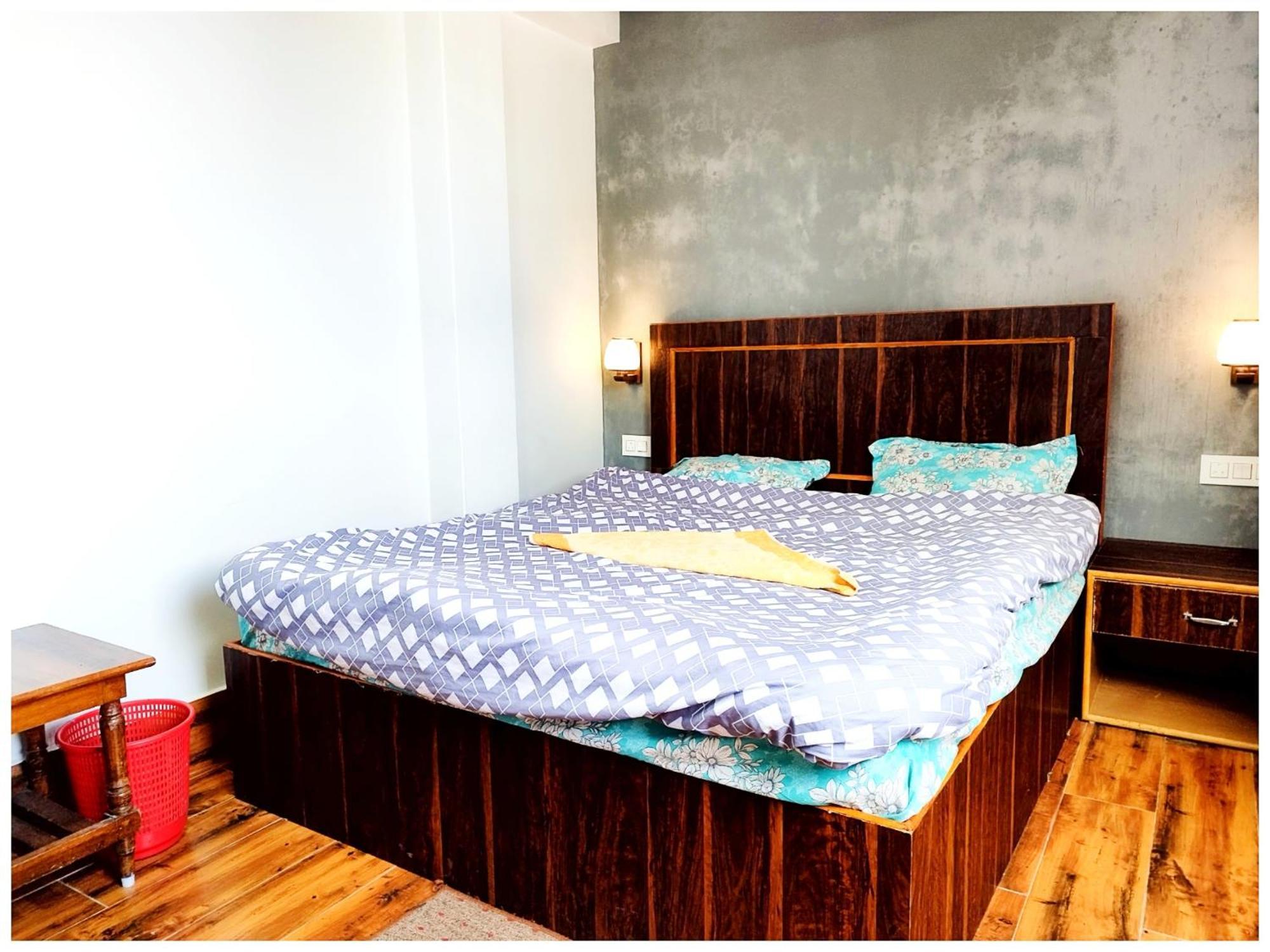 Hotel Premium Pitstop Near Railway Station Best Hotel In Darjeeling Darjeeling  Exteriör bild