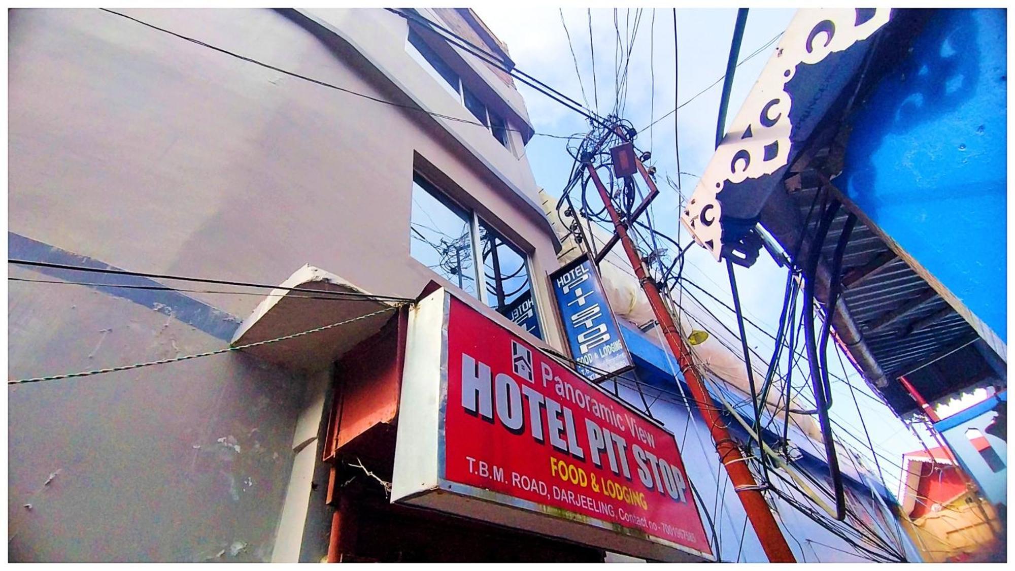 Hotel Premium Pitstop Near Railway Station Best Hotel In Darjeeling Darjeeling  Exteriör bild
