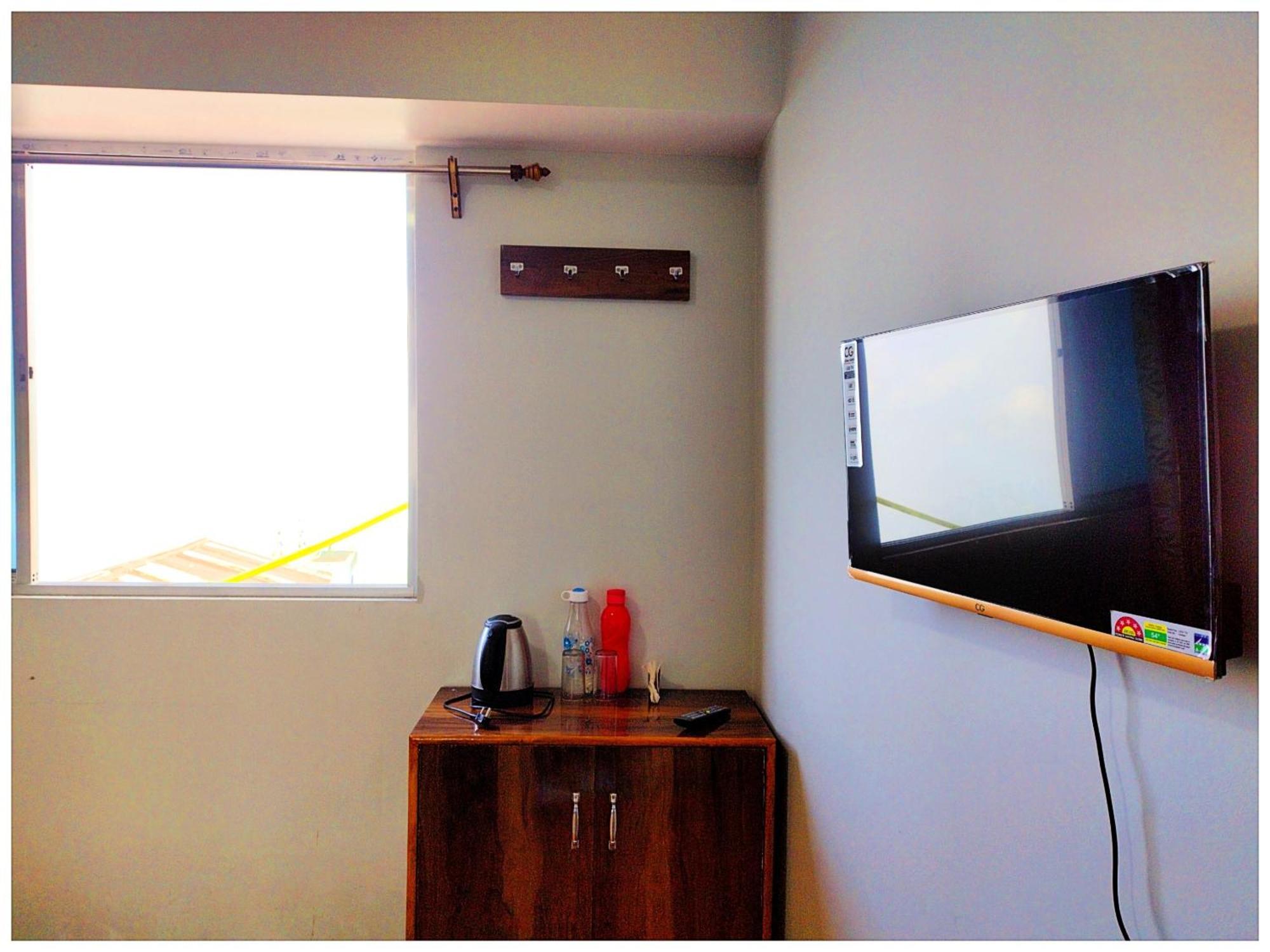 Hotel Premium Pitstop Near Railway Station Best Hotel In Darjeeling Darjeeling  Exteriör bild